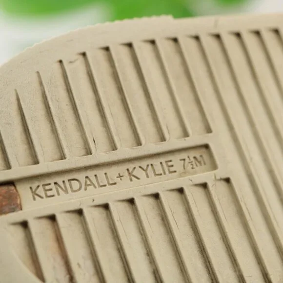 Kendall Kylie Tyler Womens Platform Sneaker Size 7.5 Black Leather Shoe Lace Up - Picture 11 of 12